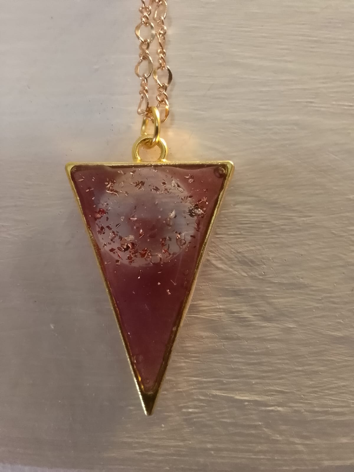 Ciondolo in resina con fiore